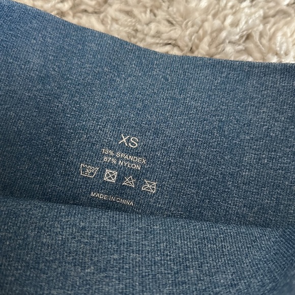 NVGTN Slate Blue Contour Seamless Leggings size XS - Picture 5 of 5